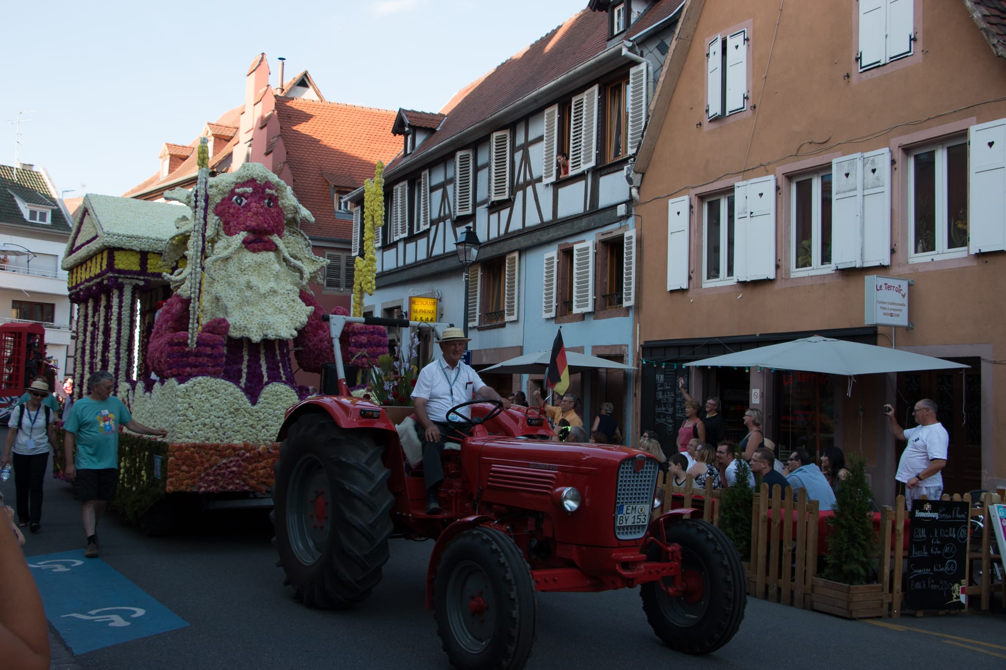 Elsass_Selestat_Corso_Fleuri_August_2016_47