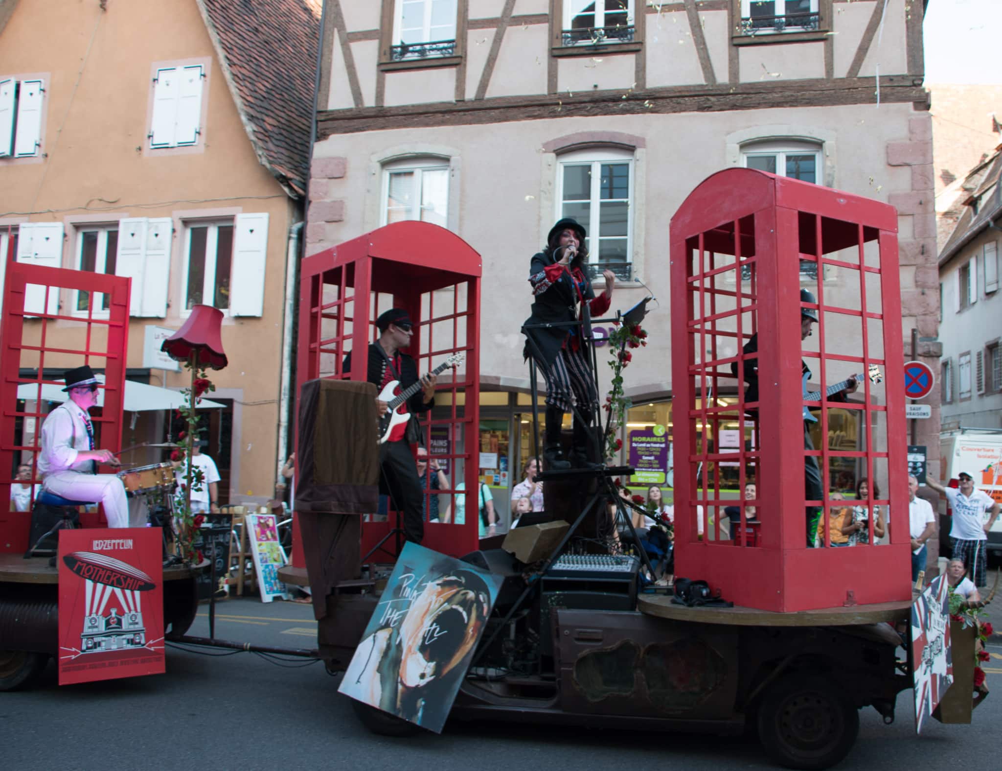 Elsass_Selestat_Corso_Fleuri_August_2016_49